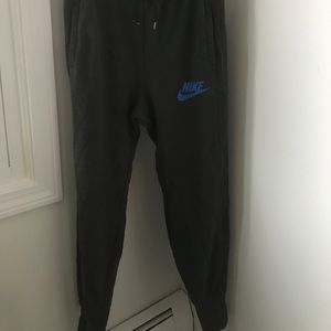 Nike joggers